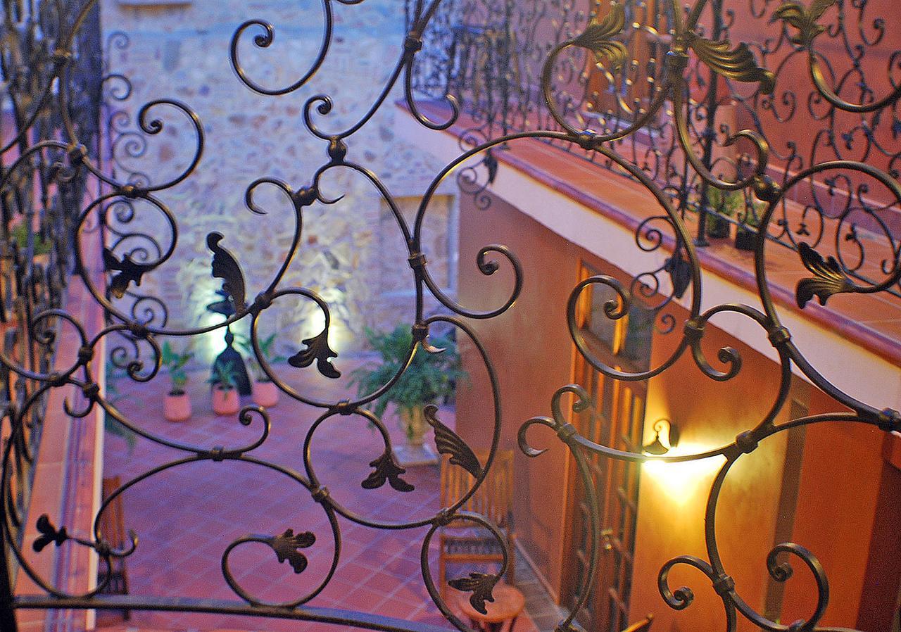 La Isabela Suites Panama-Stad Buitenkant foto