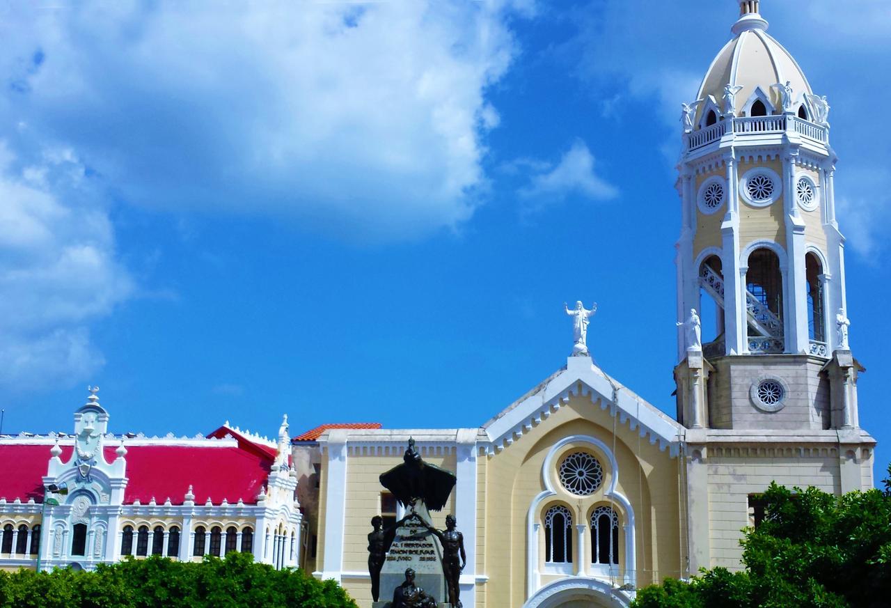La Isabela Suites Panama-Stad Buitenkant foto