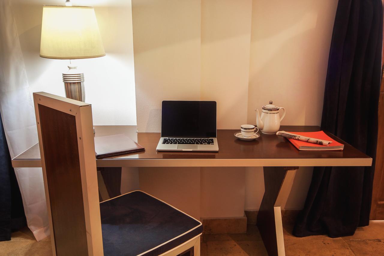 La Isabela Suites Panama-Stad Buitenkant foto